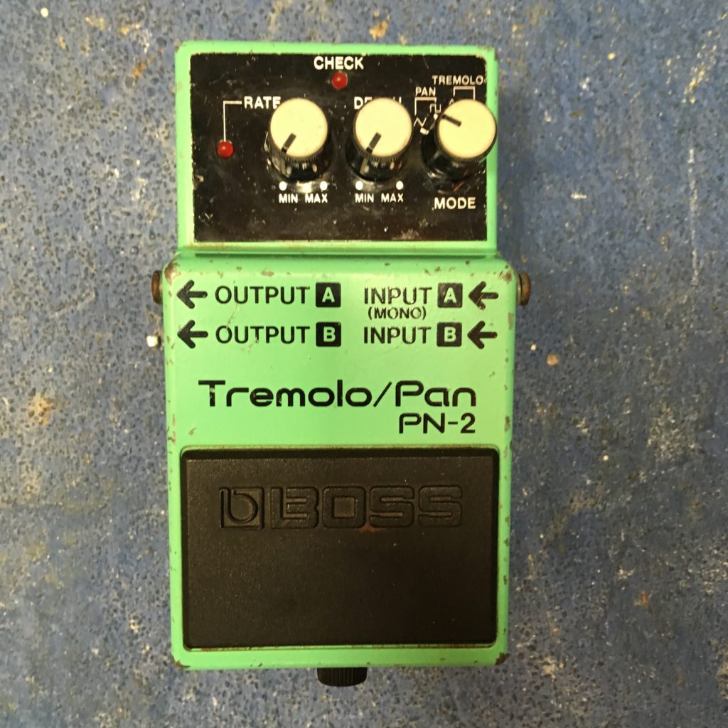 Boss Tremelo Pan pedal