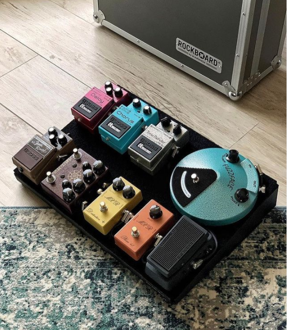 luca.guitars pedalboard