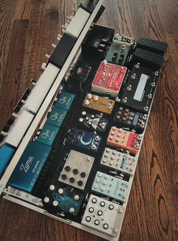 1 officialmrspades pedalboard alt