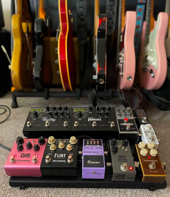 jonathan_guitars pedalboard