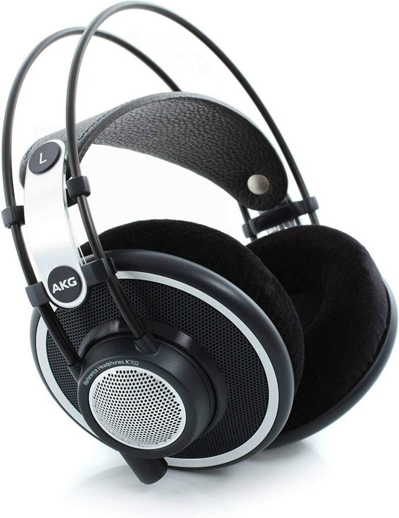 akg k702